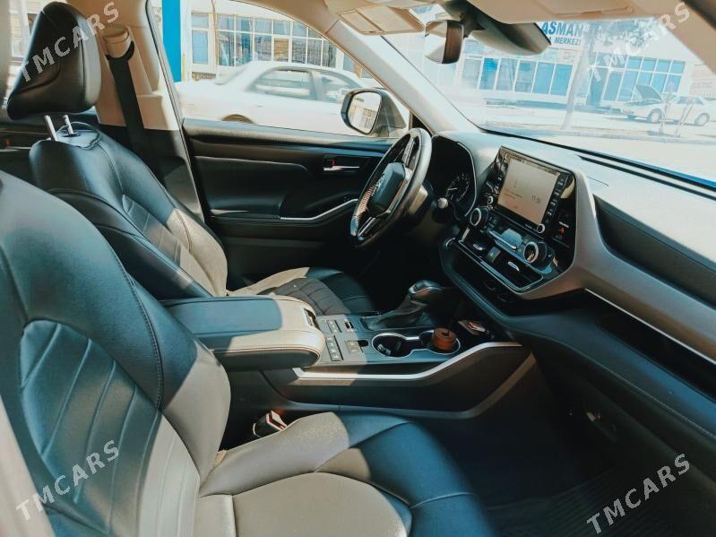 Toyota Highlander 2021 - 580 000 TMT - Туркменабат - img 1