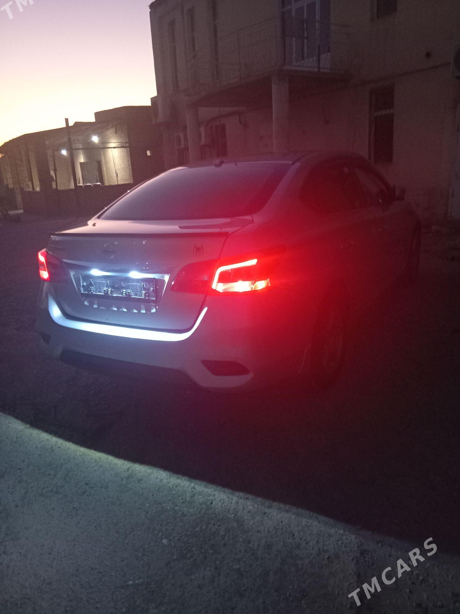 Nissan Sentra 2018 - 160 000 TMT - Туркменабат - img 1