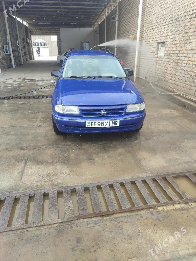 Opel Astra 1991 - 45 000 TMT - Мары - img 1