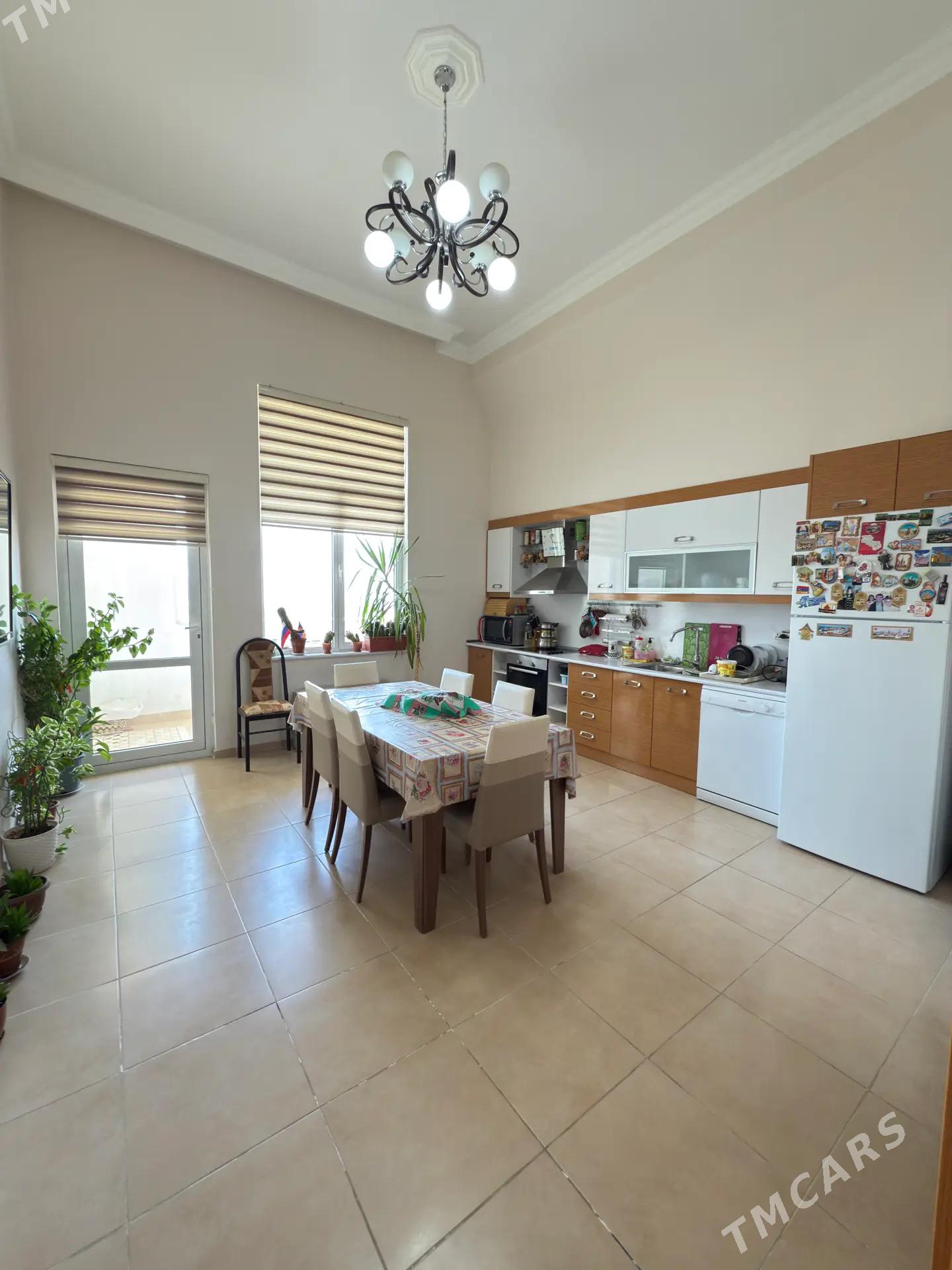 Чехова элитка Çehowa satlyk - Aşgabat - img 1