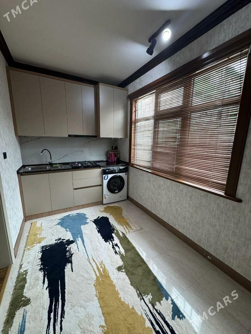 продается квартира ХИТРОВКА. - Ашхабад - img 1