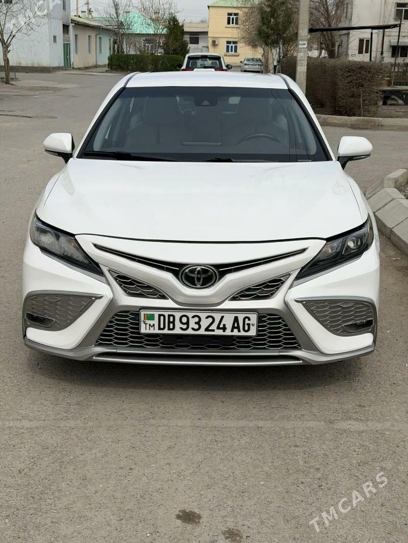 Toyota Camry 2022 - 328 000 TMT - Хитровка - img 1