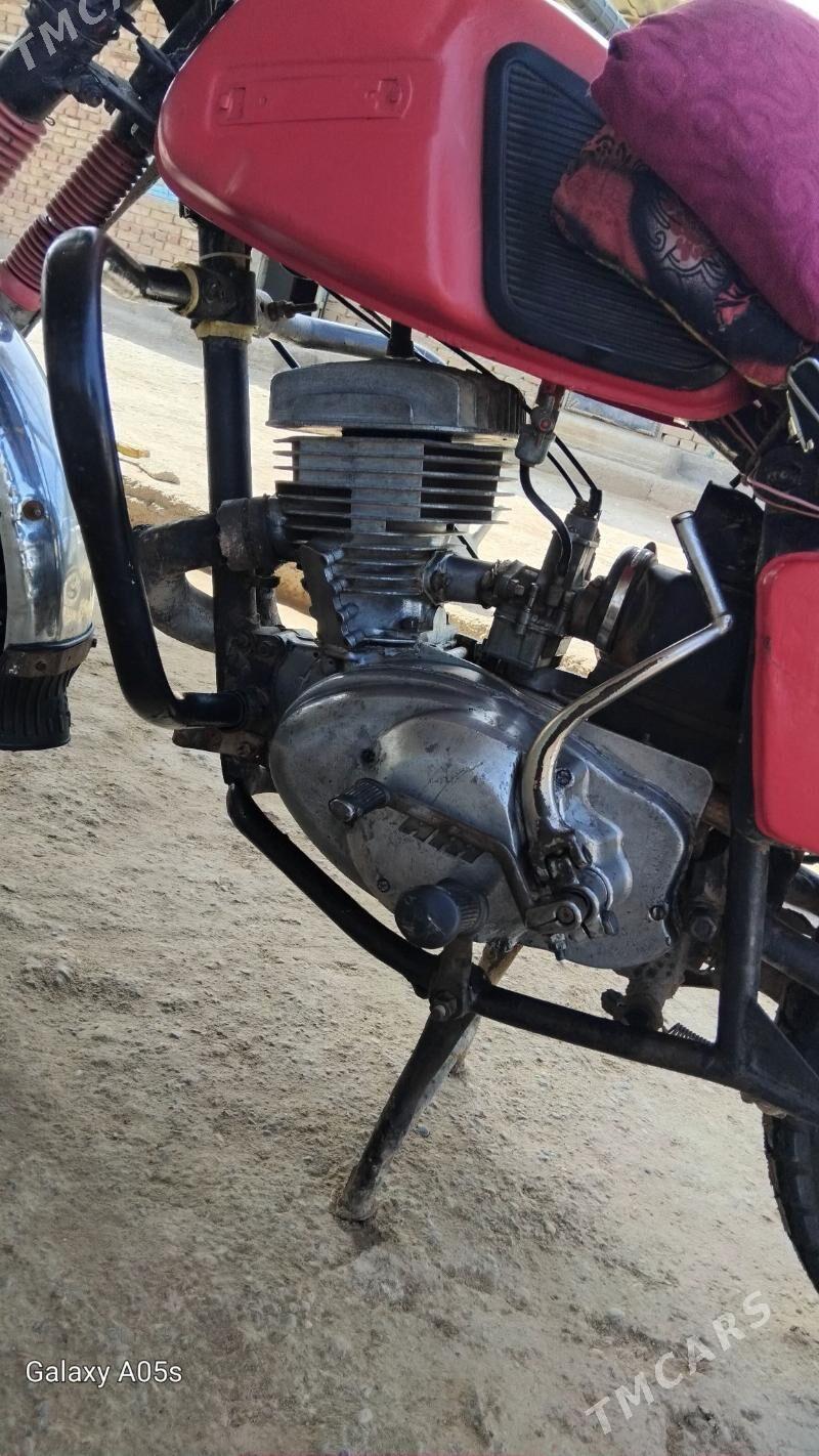 Iž Planeta 4 2010 - 9 000 TMT - Бабадайхан - img 1