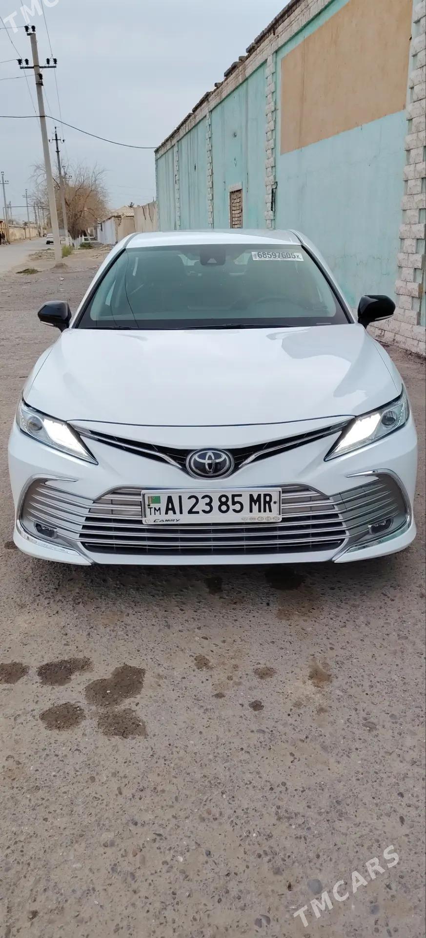 Toyota Camry 2023 - 400 000 TMT - Мары - img 1