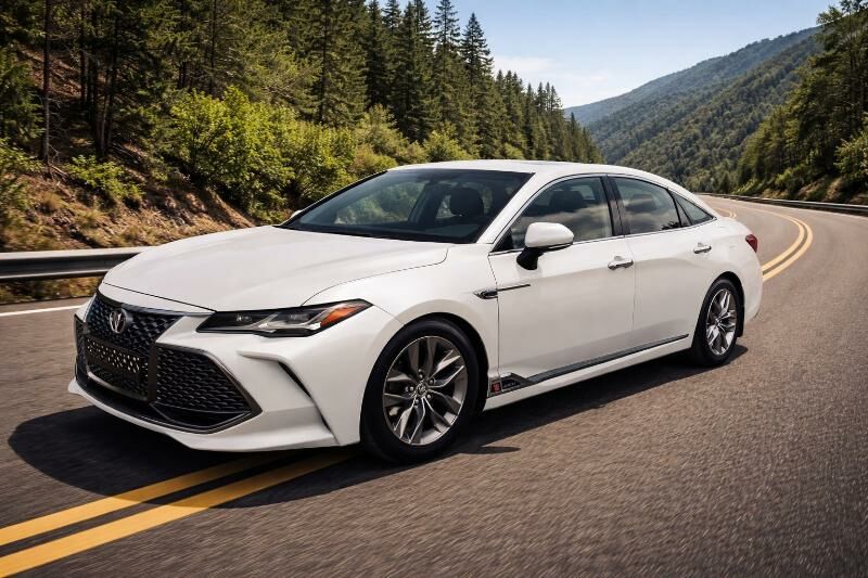 Toyota Avalon 2022 - 500 000 TMT - Büzmeýin GRES - img 1