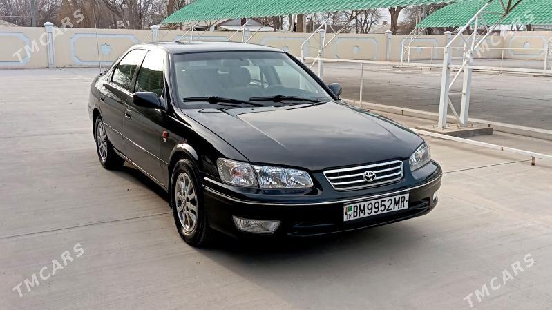 Toyota Camry 2001 - 150 000 TMT - Байрамали - img 1
