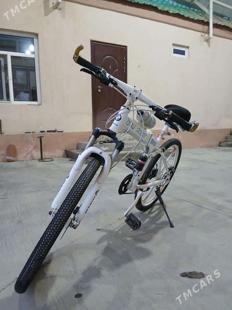 BMW tigir - Gypjak - img 1