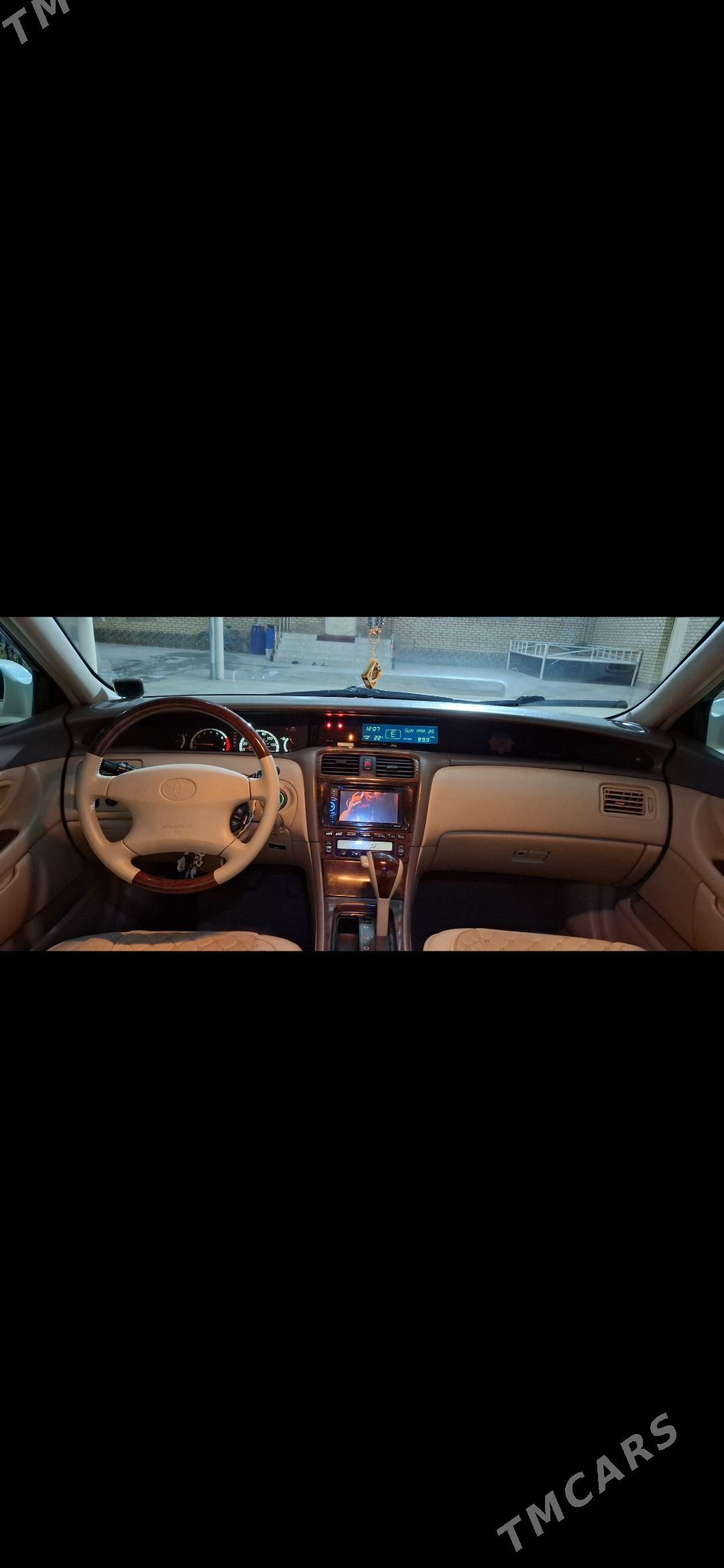 Toyota Avalon 2000 - 230 000 TMT - Байрамали - img 1