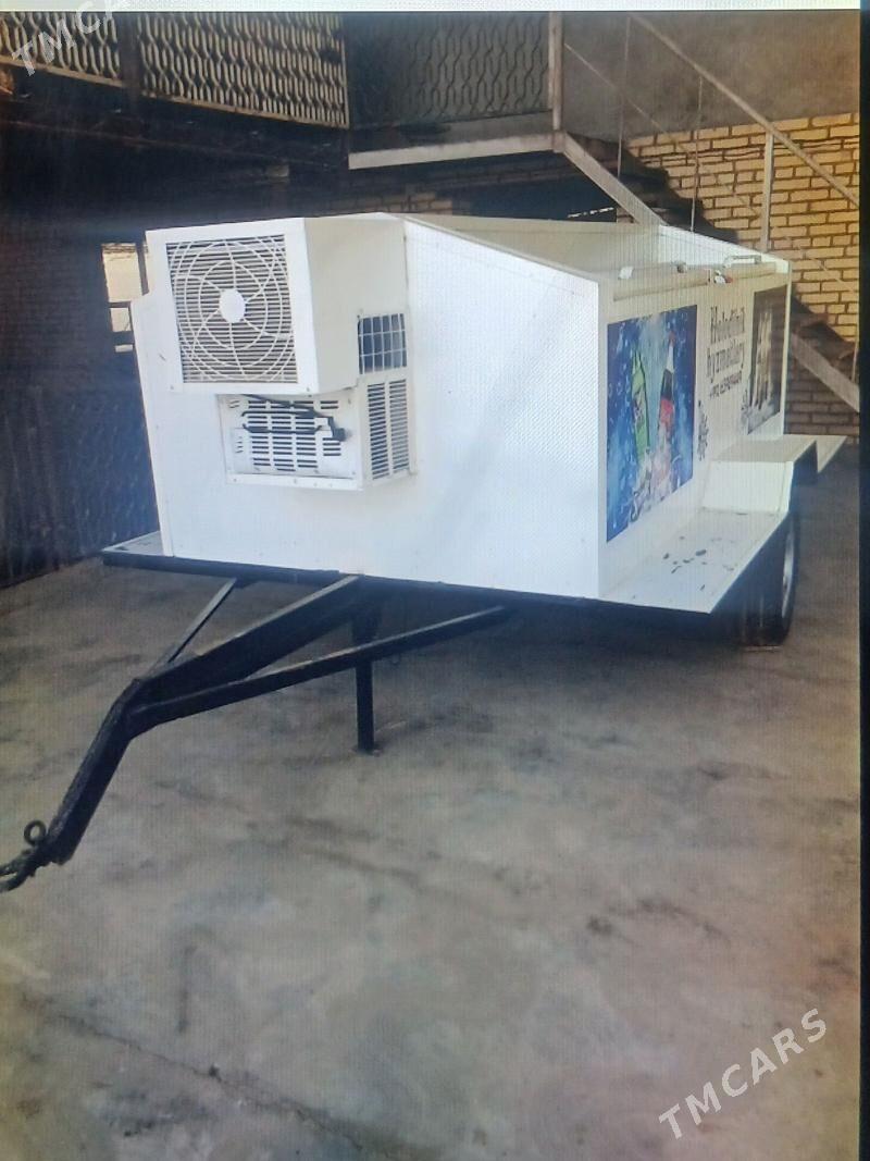 Toÿ sowadyjy - Саят - img 1