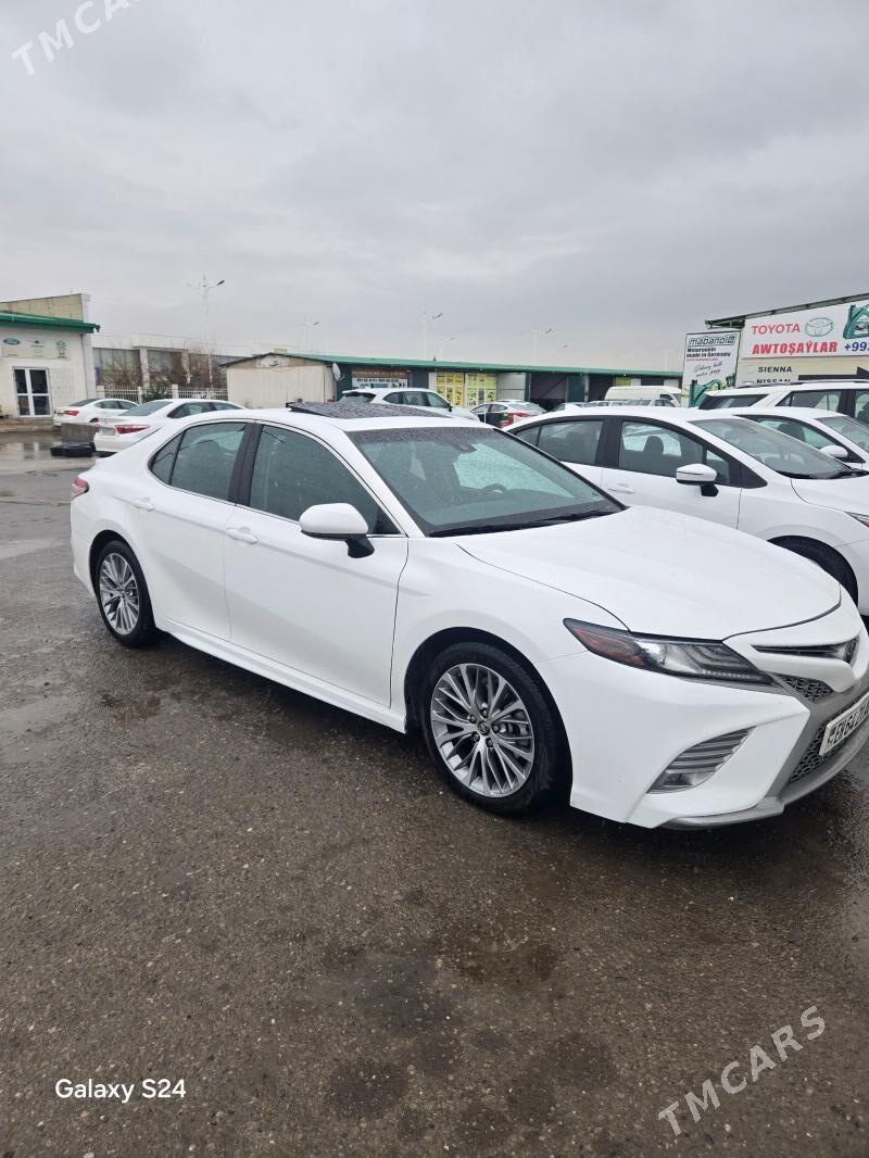 Toyota Camry 2018 - 320 000 TMT - Бедев - img 1
