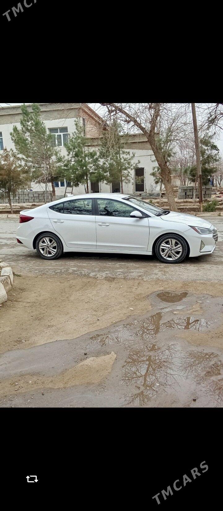 Hyundai Elantra 2020 - 219 000 TMT - Balkanabat - img 1