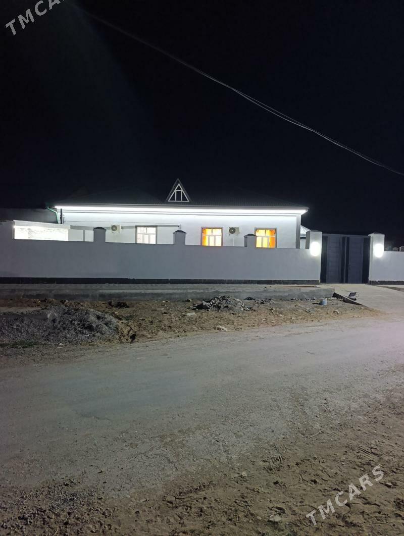 Satlyk plan jaý - Туркменабат - img 1