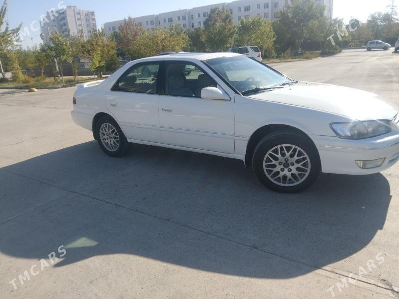 Toyota Camry 2000 - 145 000 TMT - Şabat etr. - img 1