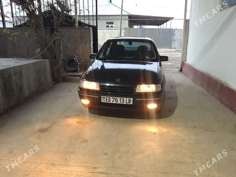 Opel Vectra 1991 - 46 000 TMT - Köýtendag - img 1