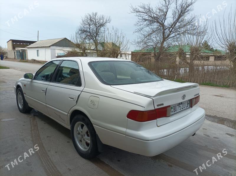 Toyota Camry 1997 - 135 000 TMT - Достлук - img 1