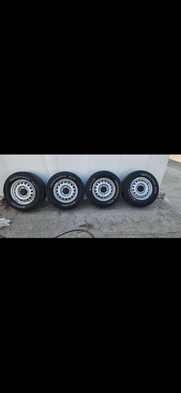 Teker Toyota Hilux 4 500 TMT - Ашхабад - img 1