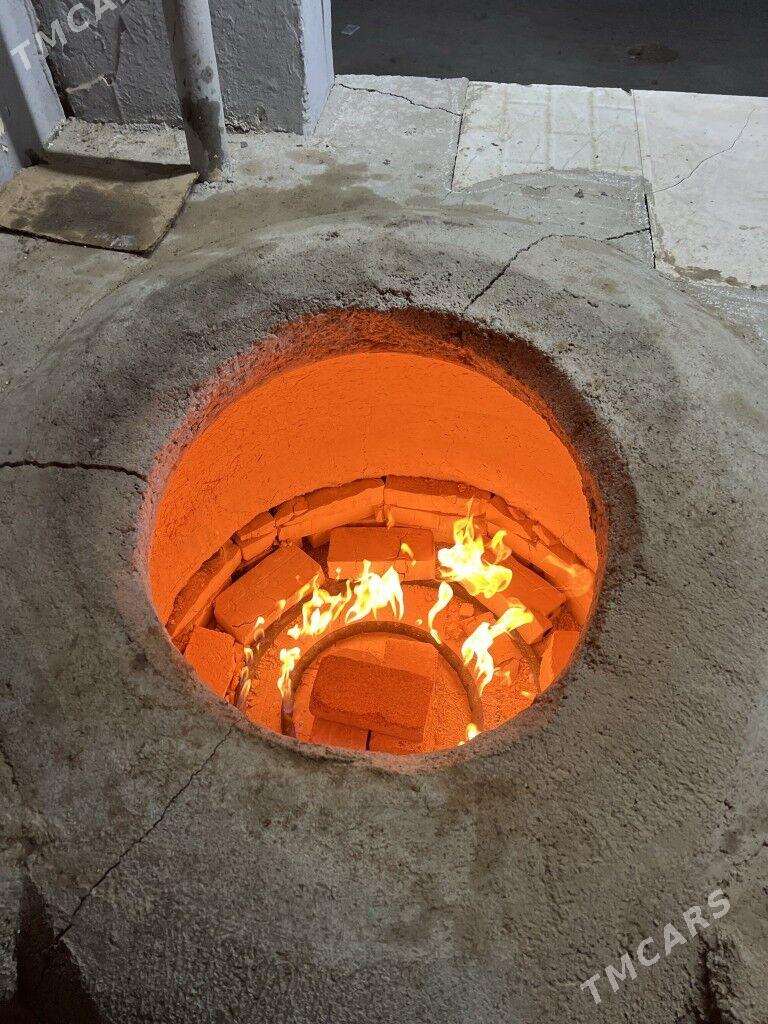 Arenda Somsa - Garadamak - img 1