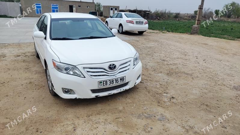 Toyota Camry 2010 - 195 000 TMT - Байрамали - img 1
