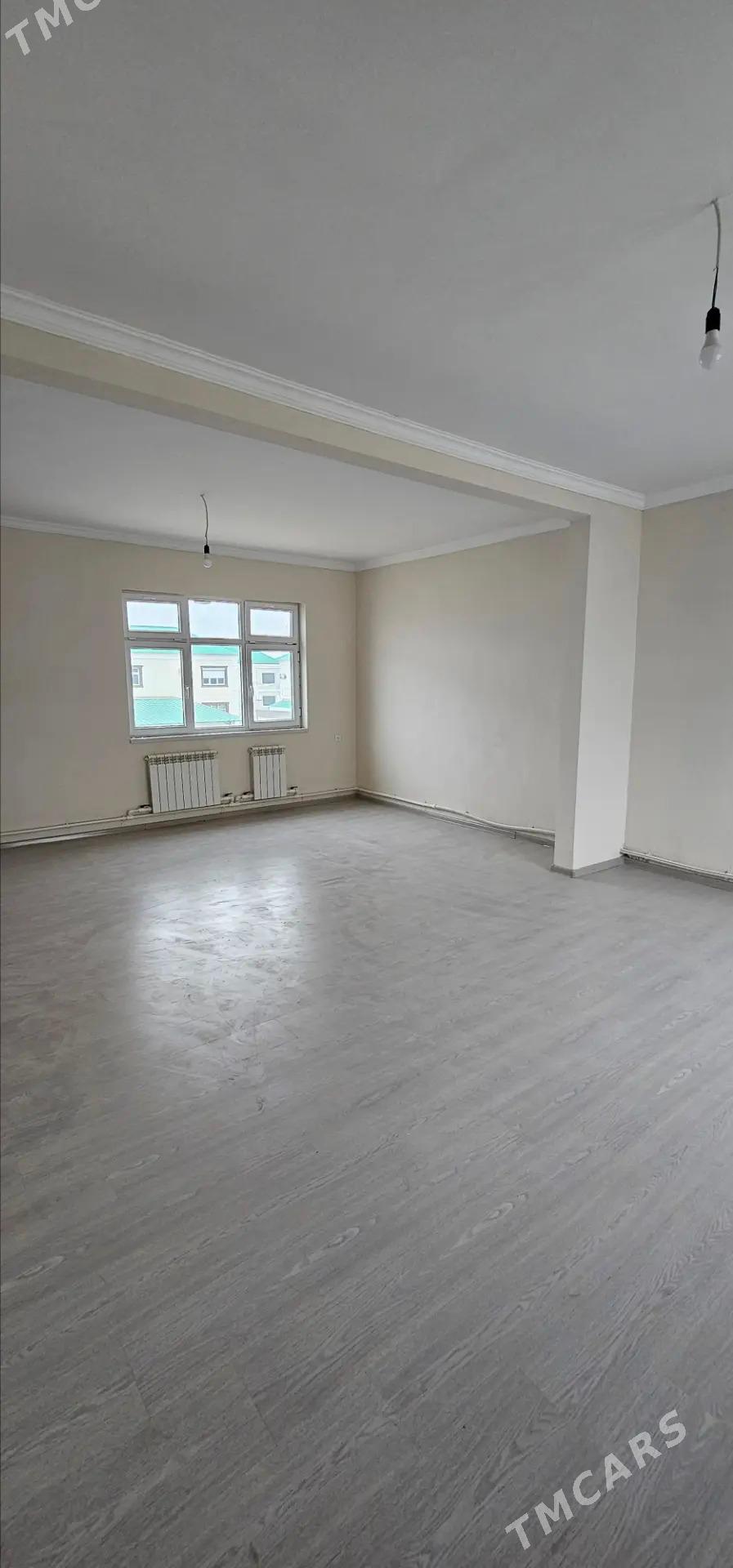 Коттедж Чогонлы 6 соток - Чоганлы - img 1