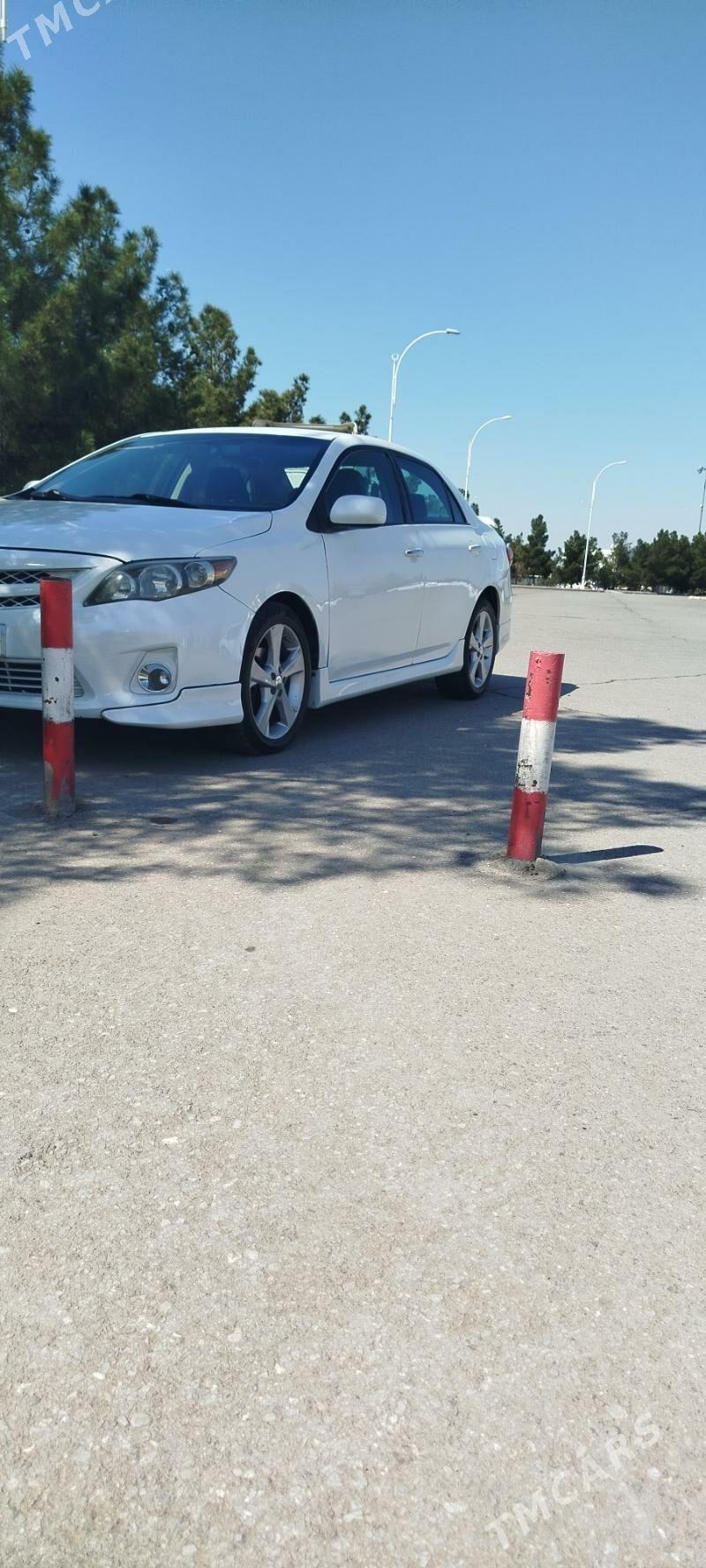 Toyota Corolla 2011 - 148 000 TMT - Ак-Бугдайский этрап - img 1