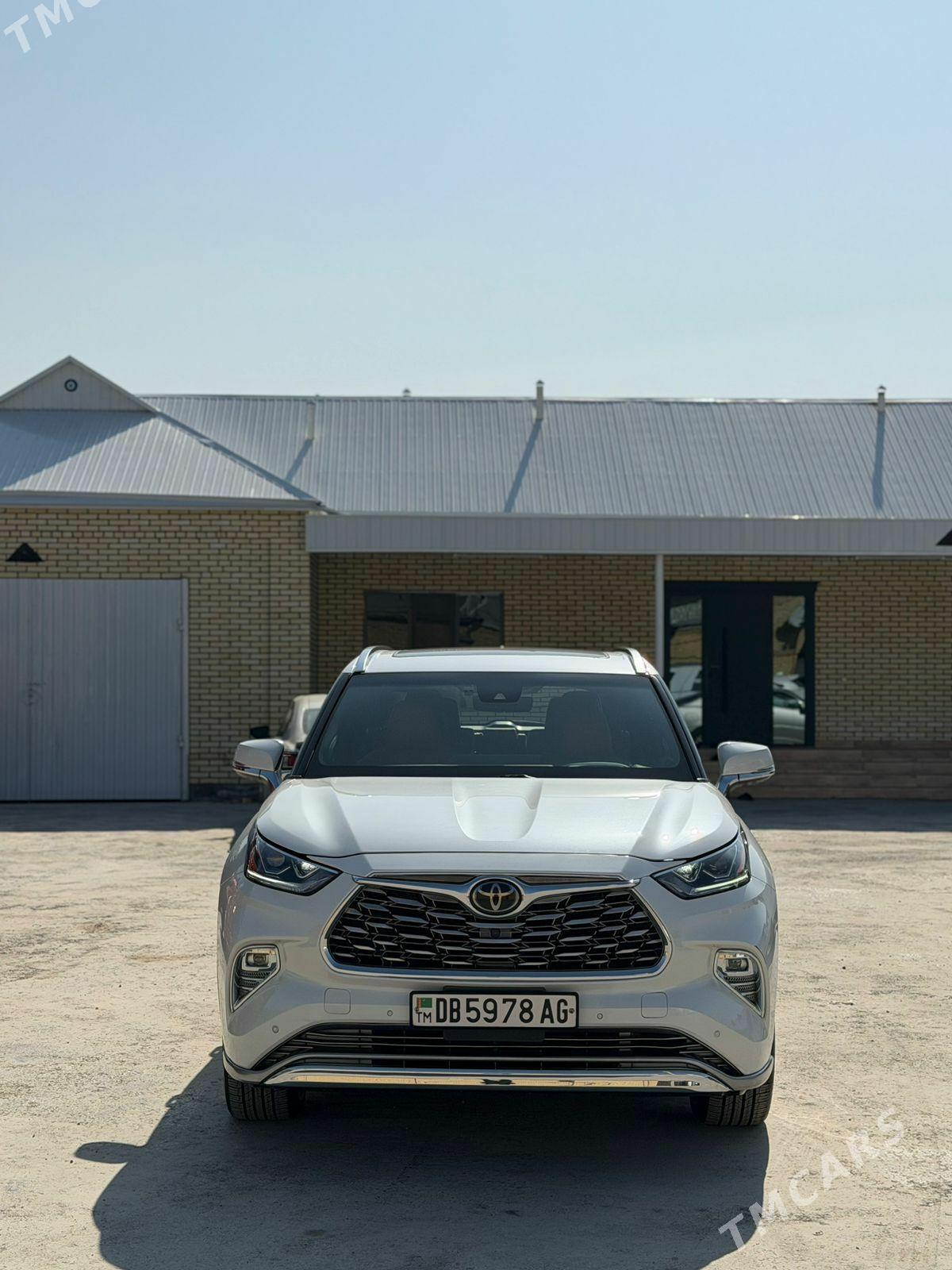 Toyota Highlander 2020 - 750 000 TMT - 30 мкр - img 1