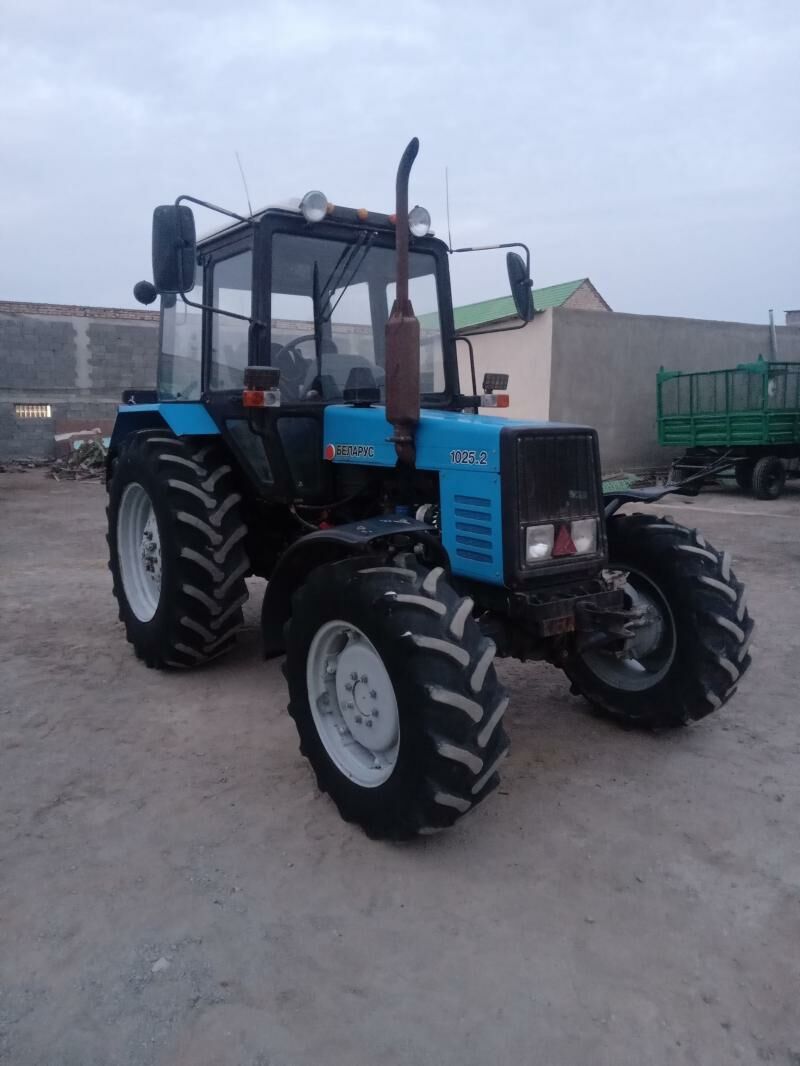 MTZ 82 2013 - 400 000 TMT - Änew - img 1