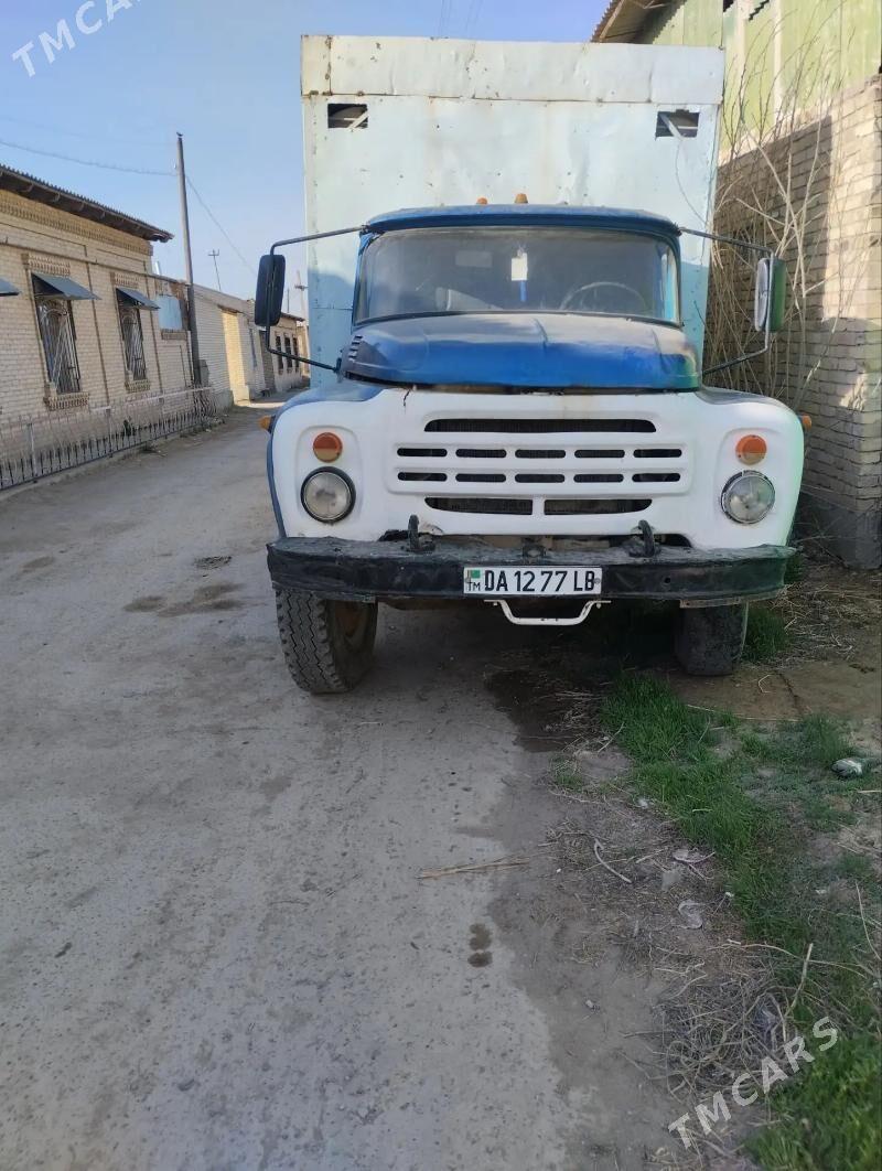 Zil 131 1991 - 60 000 TMT - Dänew - img 1