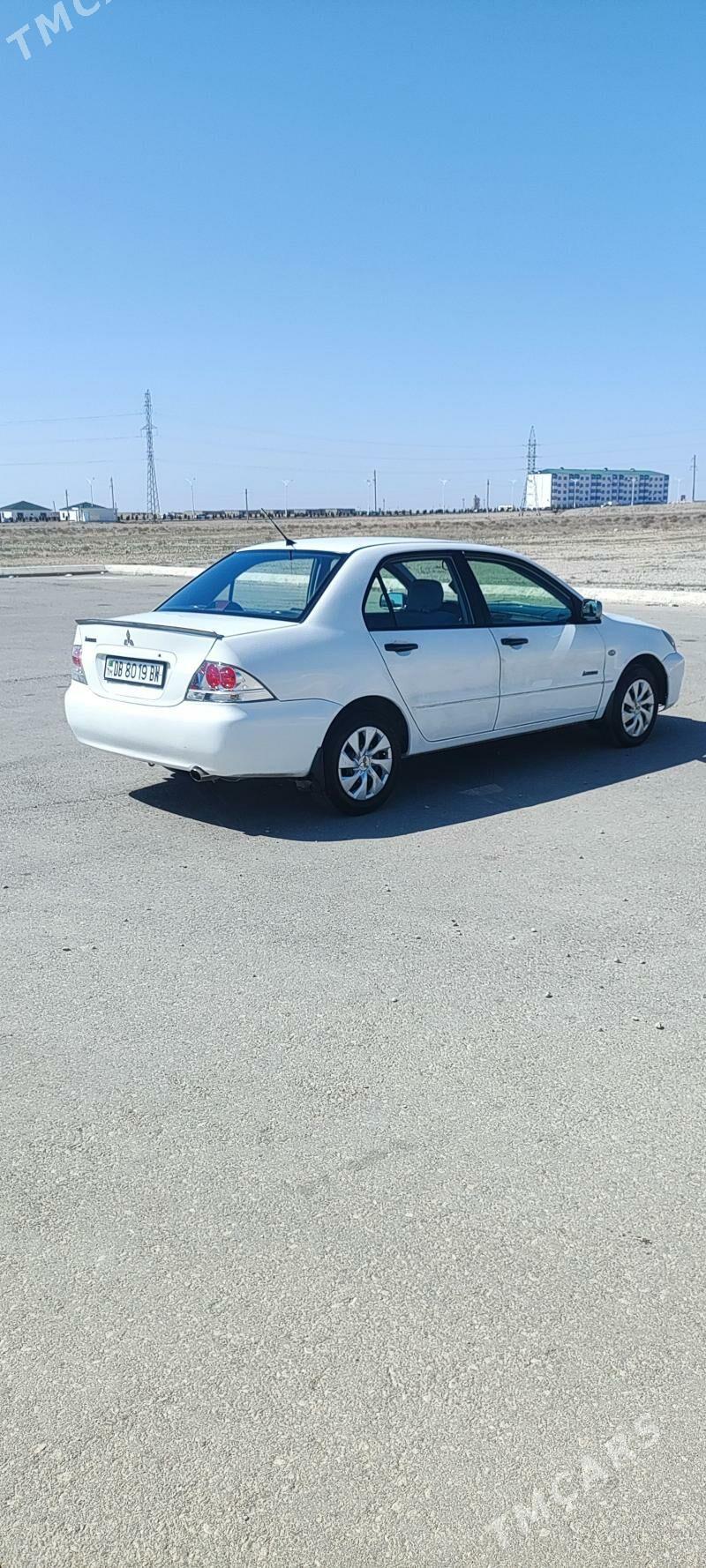 Mitsubishi Lancer 2011 - 110 000 TMT - Balkanabat - img 1