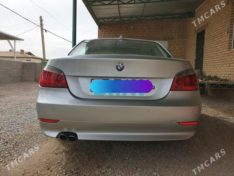 BMW E60 2005 - 190 000 TMT - Kaka - img 1