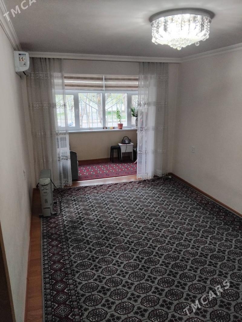 10 mkr 4/1 2komlat - Ашхабад - img 1