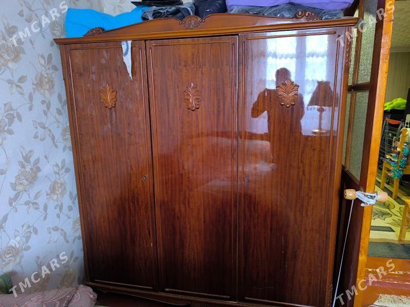 spalniy garnitur - Мары - img 1