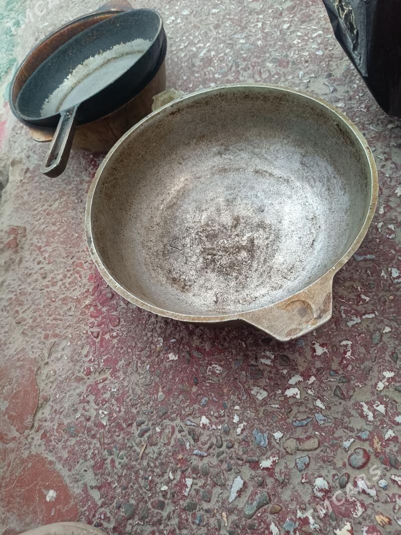 сковорода, казан - Туркменбаши - img 1