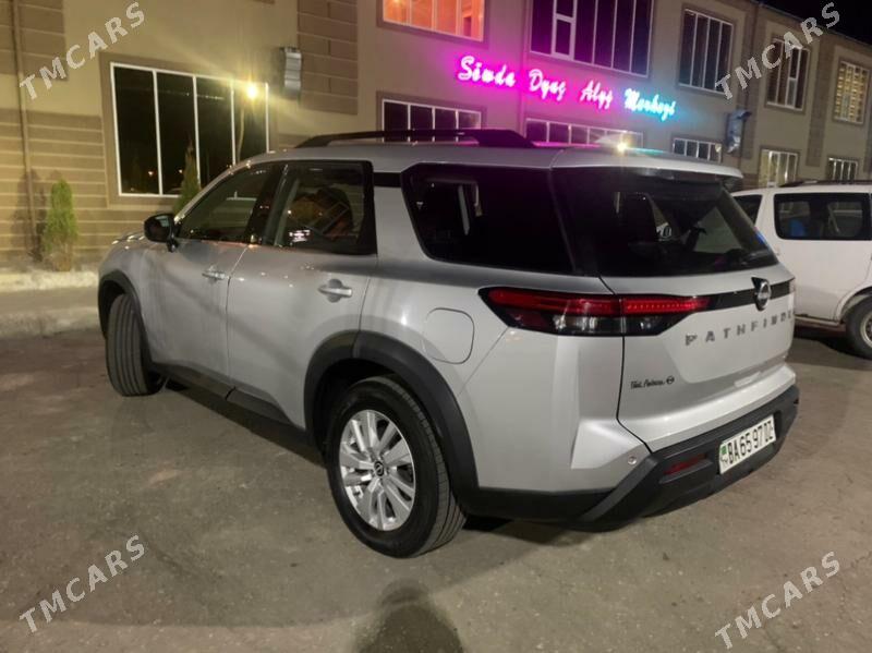 Nissan Pathfinder 2022 - 425 000 TMT - Дашогуз - img 1