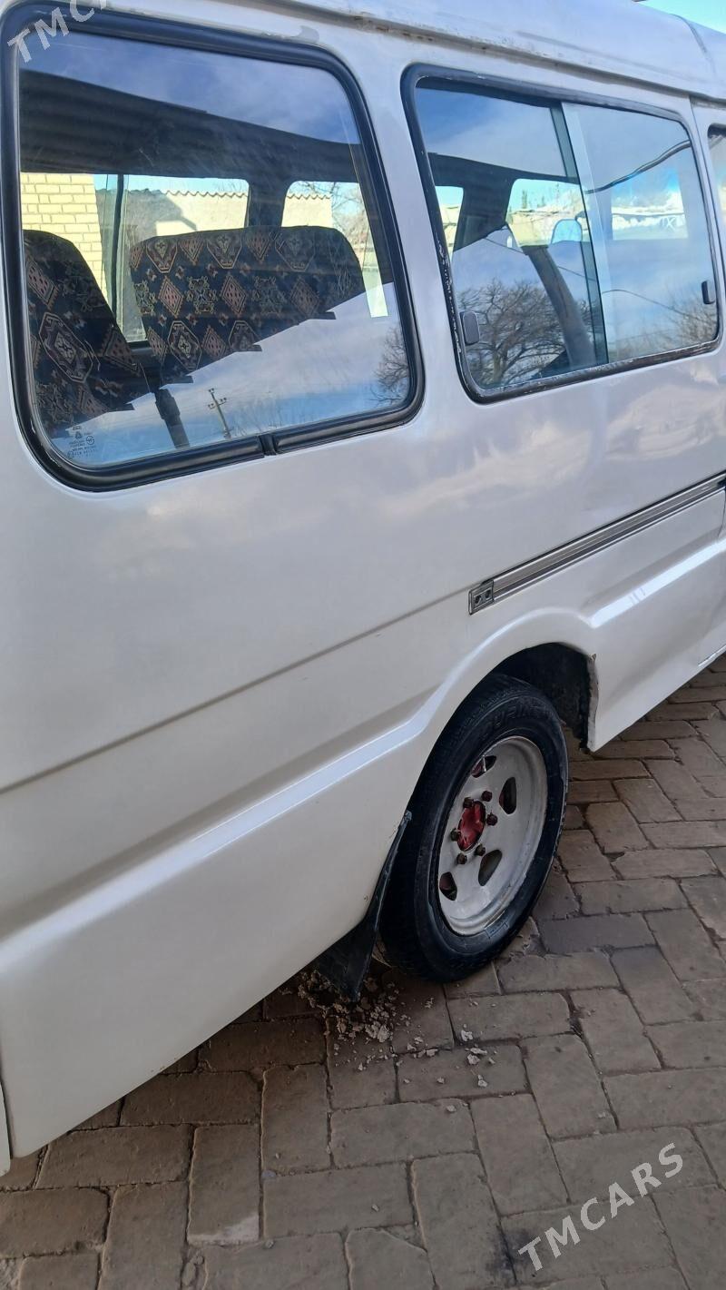 Toyota Hiace 1992 - 41 000 TMT - Murgap - img 1