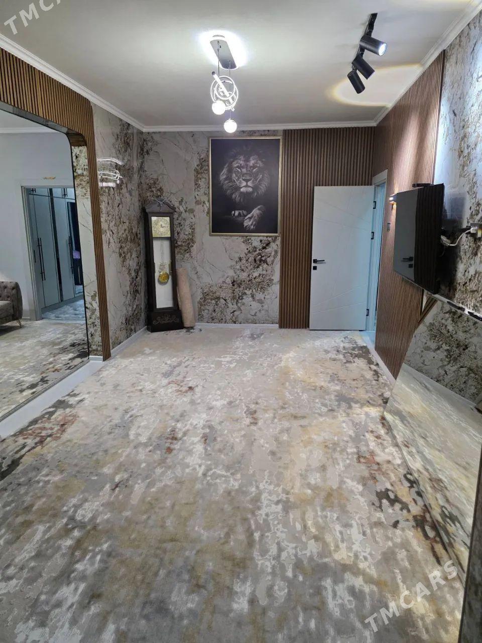 Kim Raiom 3 Etaj 5 Komnat - Ашхабад - img 1