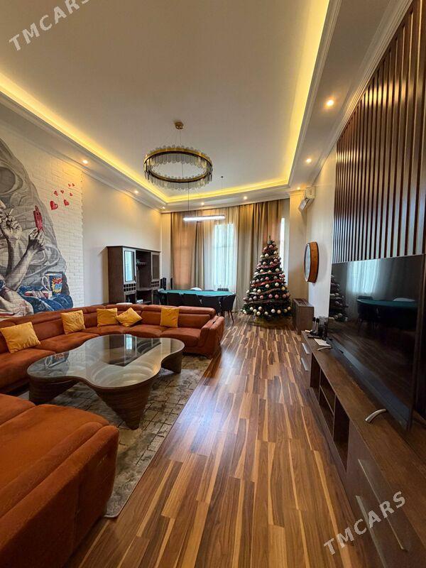 ПОДВОЙСКАЯ 4 КОМН - Podwoýski köç. (Bitarap Türkmenistan şaýoly) - img 1