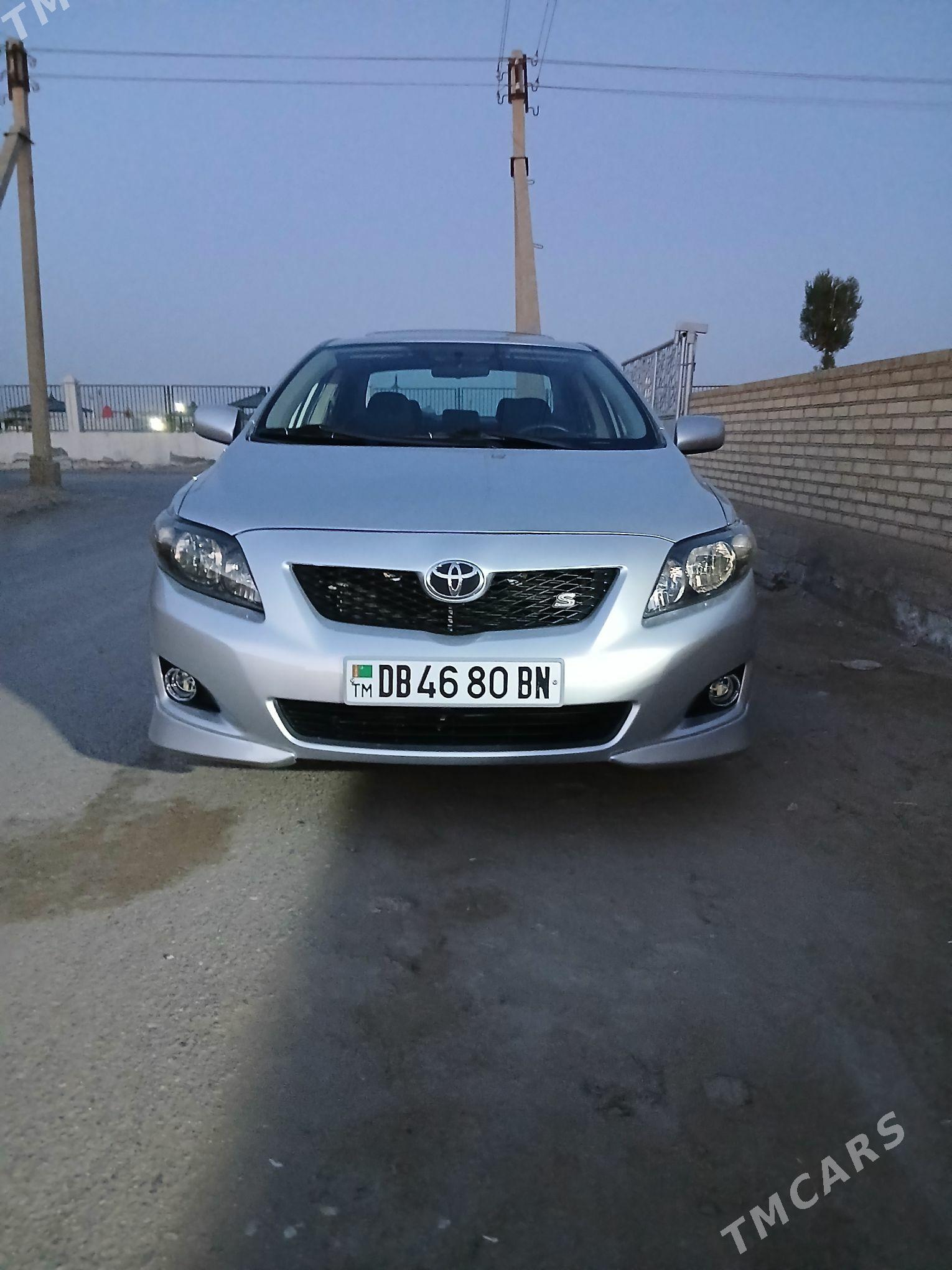 Toyota Corolla 2010 - 172 000 TMT - Балканабат - img 1