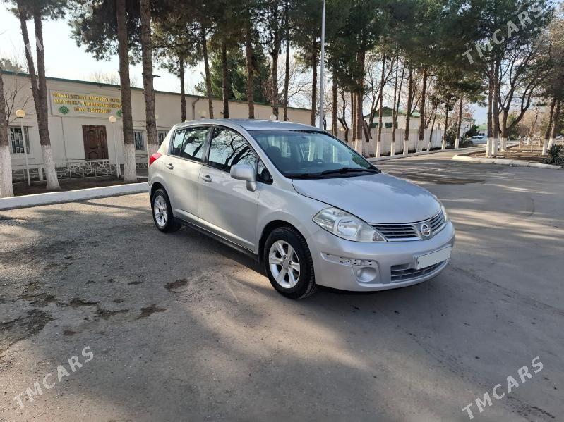 Nissan Versa 2010 - 112 000 TMT - Мары - img 1