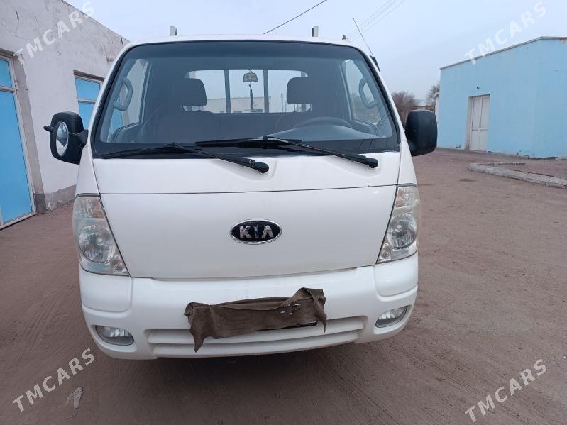 Kia Bongo 2005 - 130 000 TMT - Gubadag - img 1