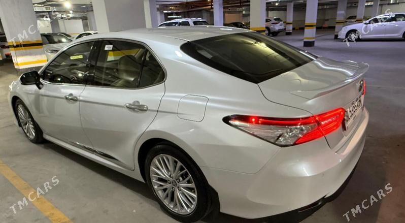 Toyota Camry 2021 - 546 000 TMT - Aşgabat - img 1