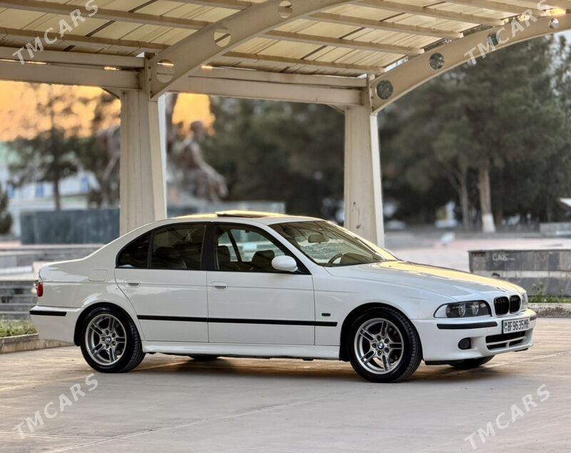 BMW E39 2000 - 147 000 TMT - Mary - img 1