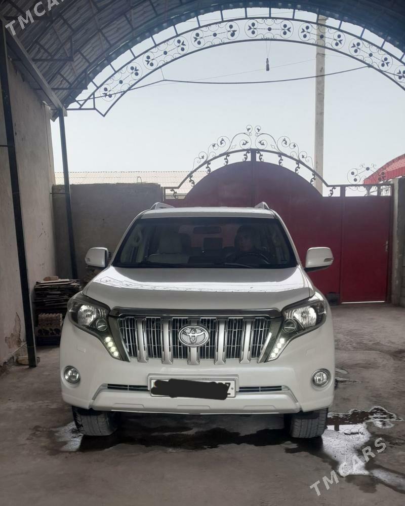 Toyota Land Cruiser Prado 2015 - 645 000 TMT - Гурбансолтан Едже - img 1