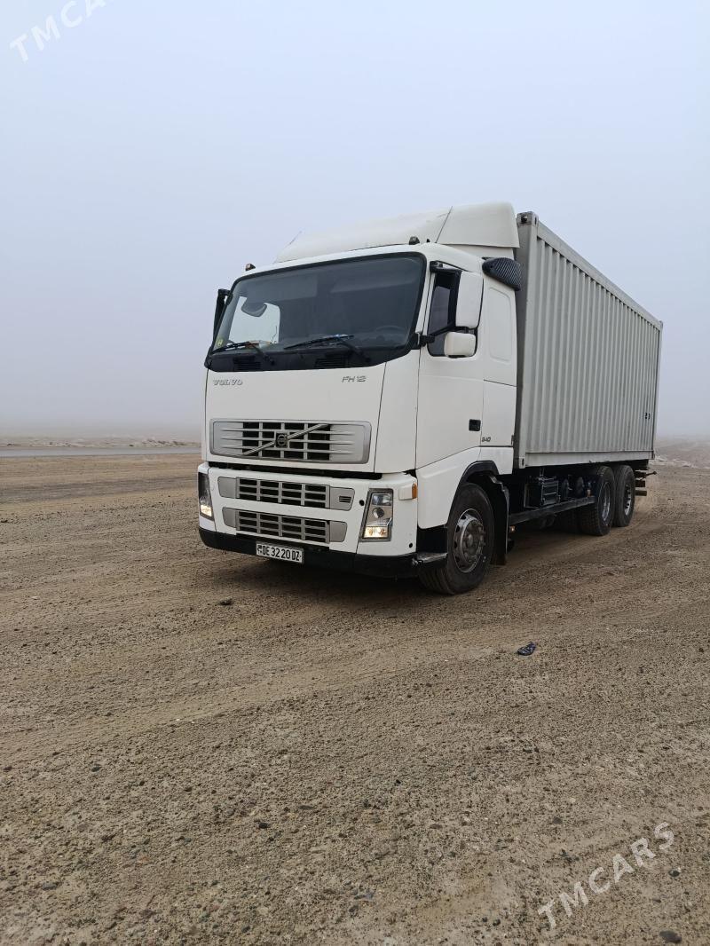 Volvo FH12 2002 - 600 000 TMT - Köneürgenç - img 1
