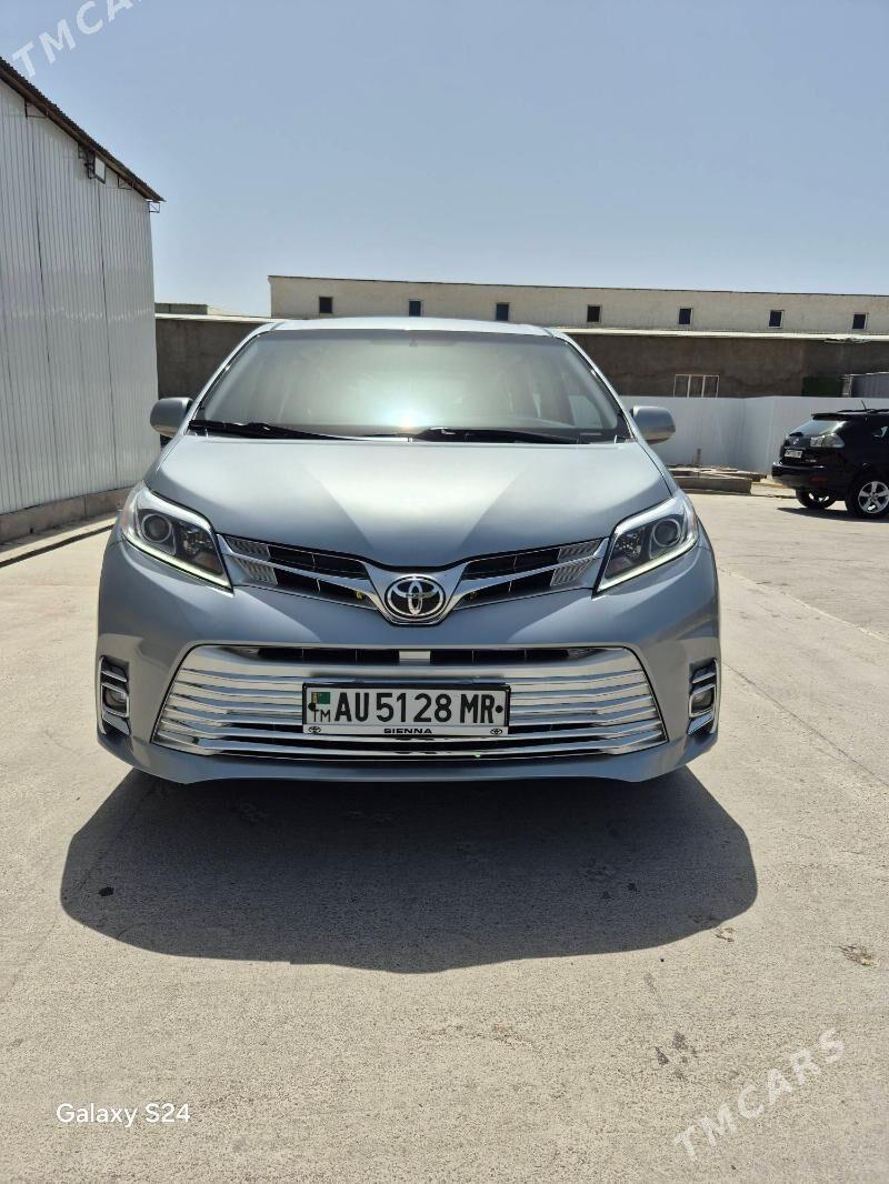 Toyota Sienna 2016 - 400 000 TMT - Мары - img 1
