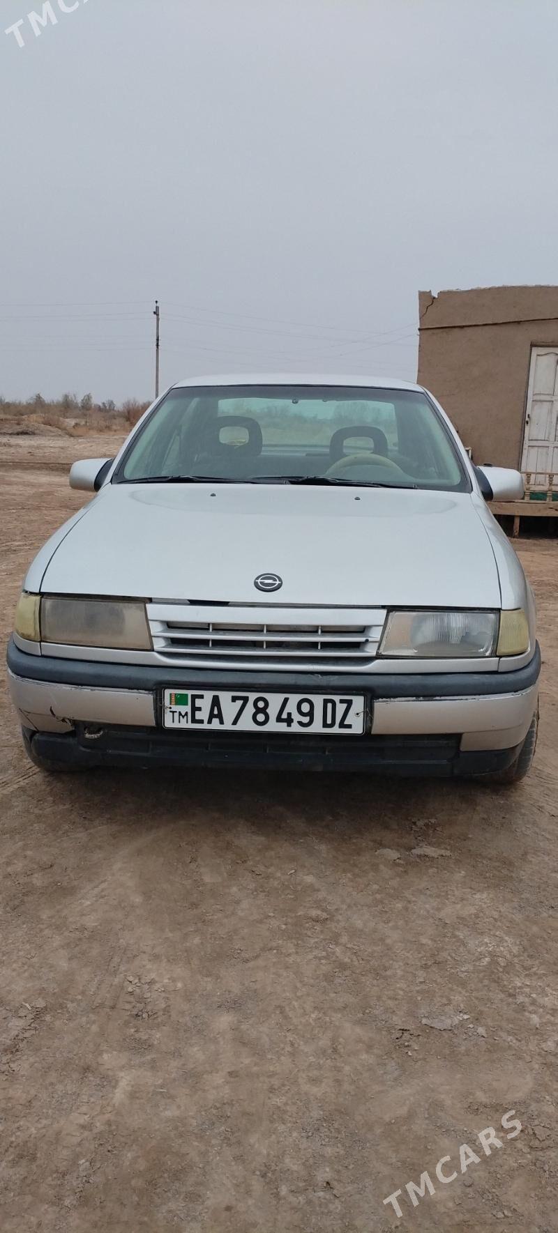 Opel Vectra 1992 - 32 000 TMT - етр. Туркменбаши - img 1
