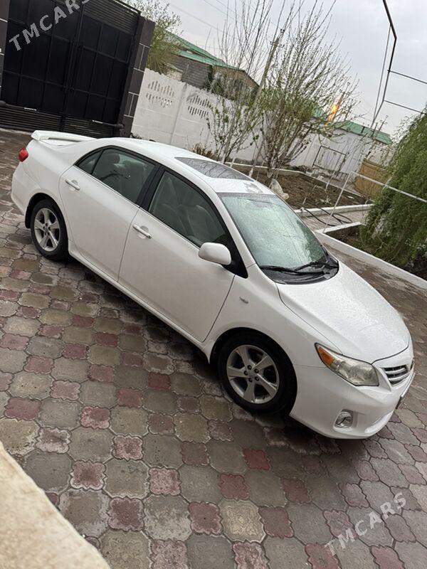 Toyota Corolla 2013 - 205 000 TMT - Ашхабад - img 1