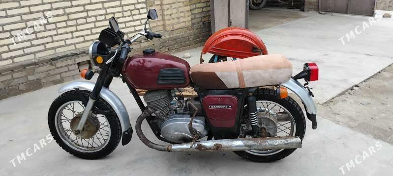 Iž Planeta 4 1990 - 6 000 TMT - Керки - img 1