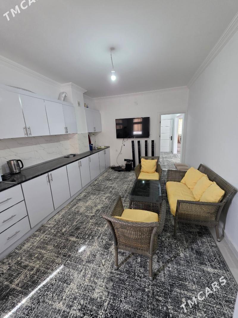 Квартира - Туркменбаши - img 1