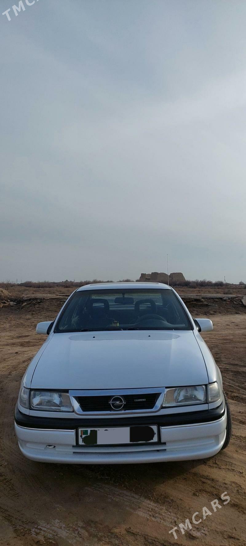 Opel Vectra 1993 - 63 000 TMT - Мургап - img 1