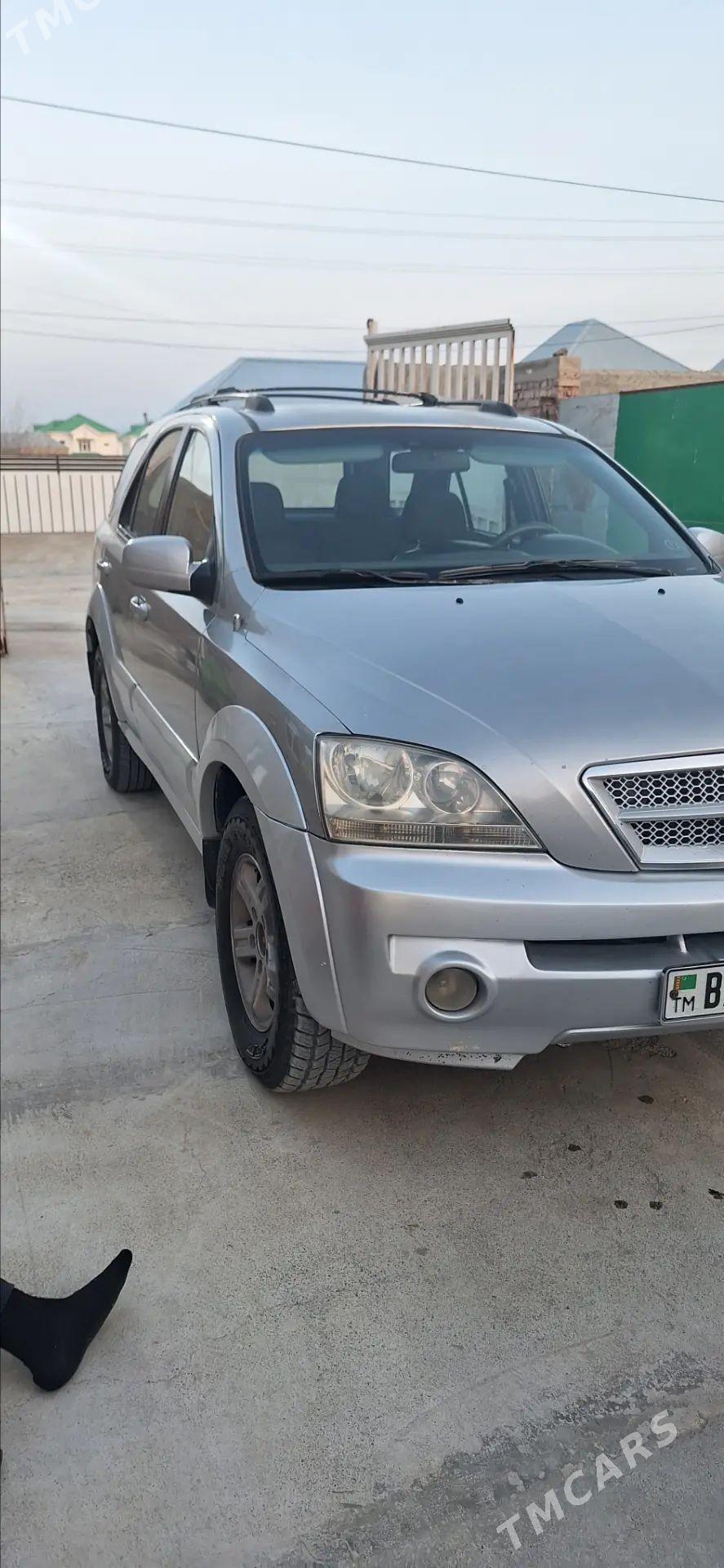 Kia Sorento 2003 - 120 000 TMT - Хитровка - img 1